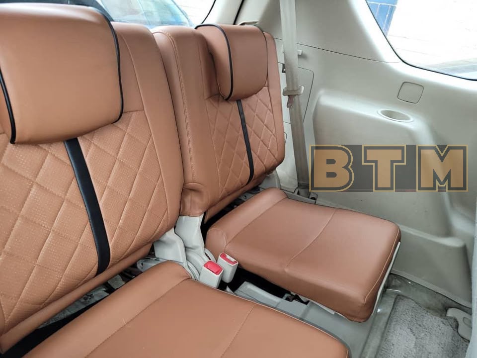 TOYOTA LANDCRUISER PRADO