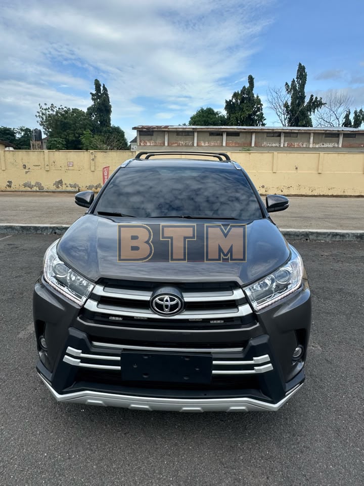 TOYOTA HIGHLANDER 2018