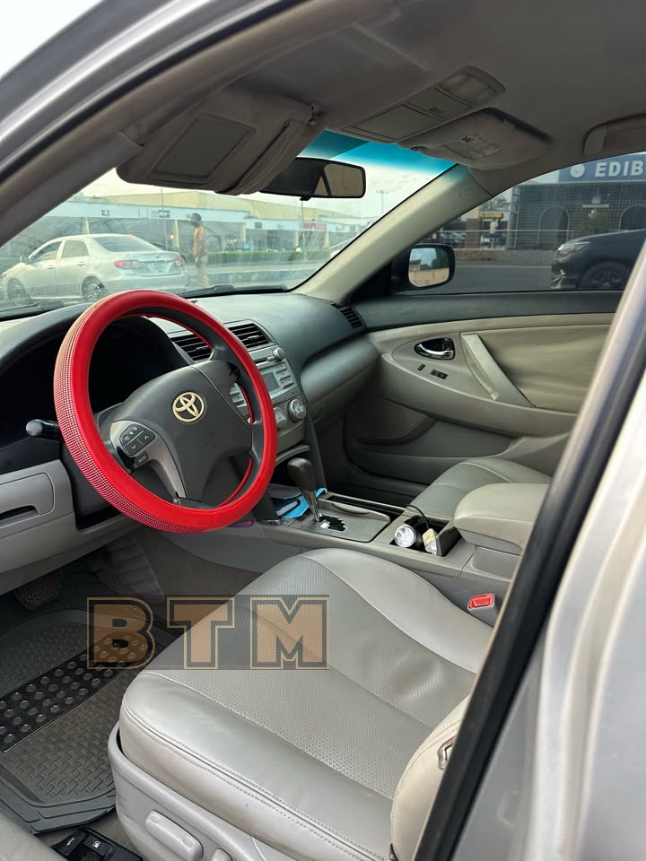 TOYOTA CAMRY 2008